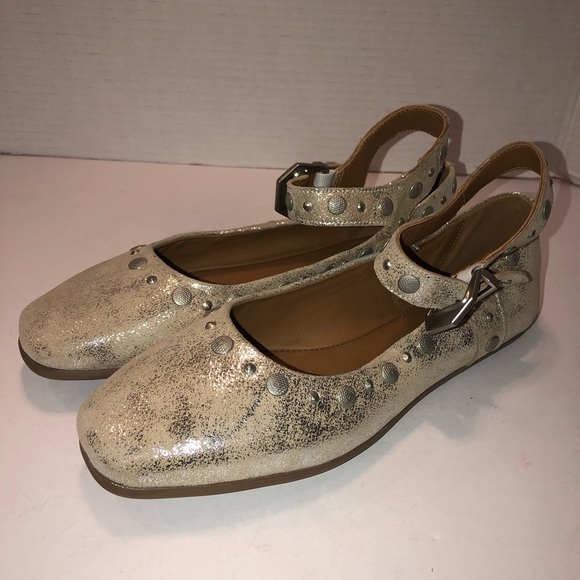 New Free People Champagne Leather MYSTIC Studded Mary Jane Ballet Flats Shoe 7.5 - Picture 4 of 9